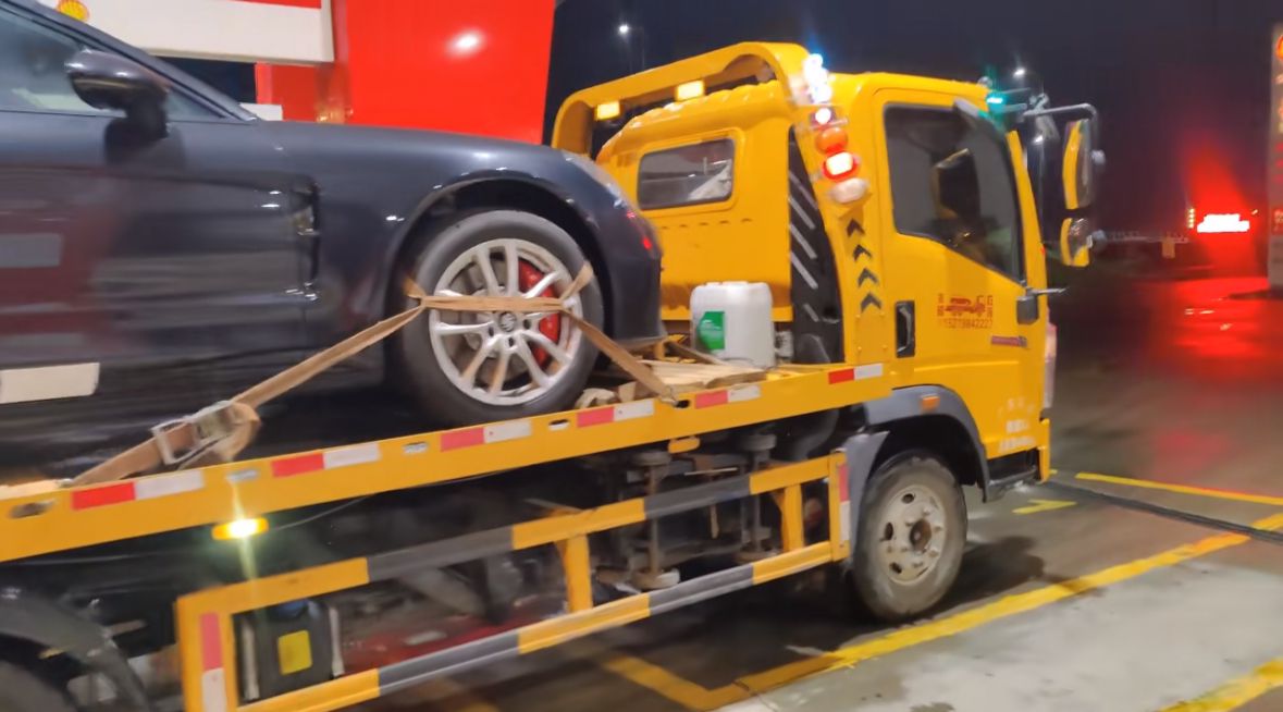 赣州行车途中遇到突发状况该如何呼叫道路救援？